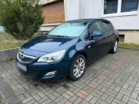 Gebraucht Opel Astra 87 PS (63 kW) 2012 Blau Kleinwagen