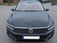 Gebraucht VW Passat Highline 190 PS (139 kW) 2015 Schwarz Kombi