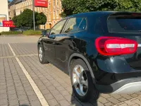 Gebraucht Mercedes GLA180 122 PS (89 kW) 2016 Schwarz SUV