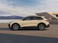 Neu Audi Q5 299 PS (219 kW) 2026 Sakhirgold metallic SUV