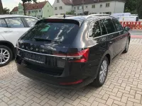Gebraucht Skoda Superb Style 150 PS (110 kW) 2021 Schwarz Kombi