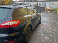 Gebraucht Ford Mondeo 130 PS (95 kW) 2010 Schwarz Kombi