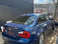 Gebraucht BMW 318 143 PS (105 kW) 2008 Blau Limousine