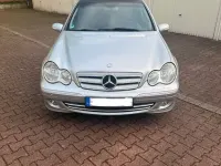 Gebraucht Mercedes C200 Elegance 122 PS (89 kW) 2004 Silber Limousine