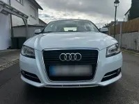 Używany Audi A3 Attraction 105 KM (77 kW) 2012 Biały Hatchback