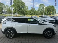 Gebraucht Peugeot 2008 Allure 100 kW (136 PS) 2023 Weiß SUV