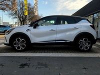 Gebraucht Renault Captur Intens 140 PS (102 kW) 2022 Perlmuttweiß und blackpearlschwarz (metallic) SUV