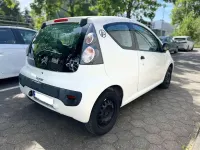 Gebraucht Citroën C1 Advance 68 PS (50 kW) 2011 Weiß Kleinwagen