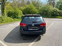 gebraucht VW Passat Variant 1.6 TDI BlueMotion Variant Bl...