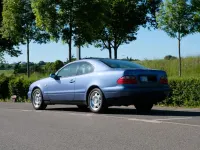 Gebraucht Mercedes CLK230 193 PS (141 kW) 1999 Blau Coupé