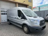 Gebraucht Ford Transit 170 PS (125 kW) 2018 Silber Van / Kleinbus