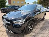 Gebraucht Mercedes GLA200 Progressive 163 PS (119 kW) 2020 Kosmosschwarz SUV