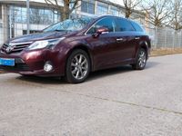 gebraucht Toyota Avensis Combi 1,8-l-Valvematic Comfort Comfort