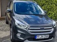 Gebraucht Ford Kuga Titanium 150 PS (110 kW) 2018 Grau SUV