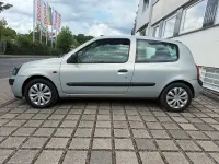 Gebraucht Renault Clio 75 PS (55 kW) 2002 Grau Kleinwagen