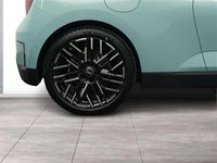 Gebraucht Mini Cooper Favoured 135 kW (184 PS) 2025 Ocean wave green Kleinwagen