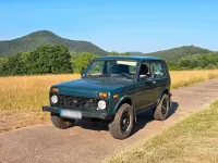 Gebraucht Lada niva 82 PS (60 kW) 2008 Grün SUV