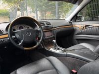 Usata Mercedes E500 306 CV (225 kW) 2004 Bianco Station wagon