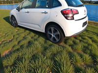 Gebraucht Citroën C3 100 PS (73 kW) 2016 Weiß Limousine