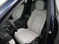 Second-hand Porsche Cayenne 470 CP (345 kW) 2025 Albastru SUV