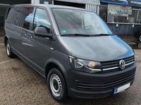 Gebraucht VW Transporter 150 PS (110 kW) 2019 Grau Van