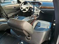 Gebraucht Mercedes E200 170 PS (125 kW) 2011 Silber Kombi