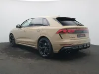 Neu Audi RS Q8 Performance 640 PS (470 kW) 2026 Gold SUV