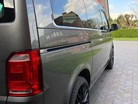 Gebraucht VW T6 150 PS (110 kW) 2015 Grau Van