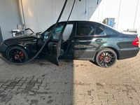 Gebraucht Mercedes E280 2005 Schwarz Limousine