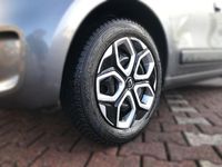 Gebraucht Renault Twingo LIMITED 73 PS (53 kW) 2020 Lunairegrau metallic Kleinwagen