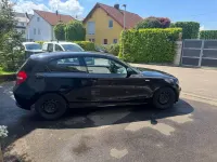 Gebraucht BMW 116 122 PS (89 kW) 2012 Schwarz Kleinwagen