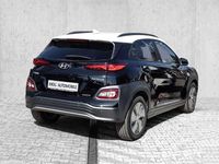 Gebraucht Hyundai Kona Premium 150 kW (204 PS) 2021 Phantom black / chalk white ro SUV