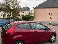 Second-hand Ford Fiesta 90 CP (66 kW) 2010 Andere farben Coupe