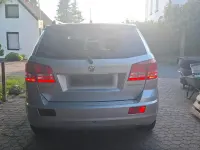 Gebraucht Dodge Journey 174 PS (127 kW) 2010 Silber SUV