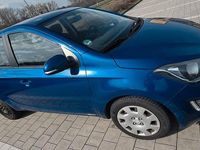 Gebraucht Hyundai i20 Classic 86 PS (63 kW) 2014 Blau Kleinwagen