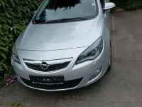 Gebraucht Opel Astra 140 PS (102 kW) 2011 Kombi
