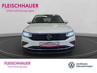 Gebraucht VW Tiguan Move 122 PS (89 kW) 2023 Weiss SUV