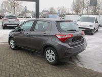 Gebraucht Toyota Yaris Comfort 72 PS (52 kW) 2020 Grau Limousine