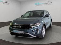 Gebraucht VW T-Roc Style 150 PS (110 kW) 2023 Petroleum blue (blau), metallic SUV