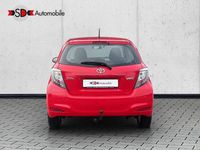 Gebraucht Toyota Yaris Edition 99 PS (72 kW) 2014 Rot Kleinwagen