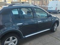 Second-hand Dacia Sandero Stepway 84 CP (61 kW) 2012 Gri Berlinǎ
