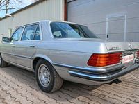 Gebraucht Mercedes 450 194 PS (142 kW) 1973 Astralsilber Limousine
