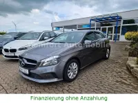 Gebraucht Mercedes A180 122 PS (89 kW) 2017 Grau Limousine