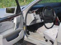 Brugt Mercedes E320 Elegance 305 HK (224 kW) 1997 Sølv Stationcar