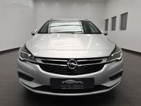 Gebraucht Opel Astra 95 PS (69 kW) 2018 Silber Kombi