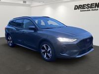 Gebraucht Ford Focus Active X 155 PS (114 kW) 2025 Grau Kombi