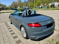 Gebraucht Audi TT Roadster Ambiente 310 PS (228 kW) 2015 Grau Cabrio