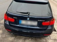 Gebraucht BMW 320 Luxury Line 184 PS (135 kW) 2014 Kombi