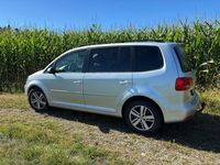 Gebraucht VW Touran 140 PS (102 kW) 2012 Silber Van / Kleinbus