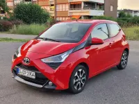 Gebraucht Toyota Aygo X-play 72 PS (52 kW) 2020 Rot Kleinwagen